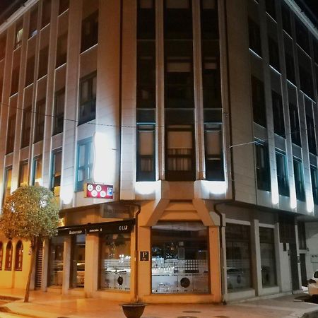 H. O Lar Hotell O Barco de Valdeorras Exteriör bild